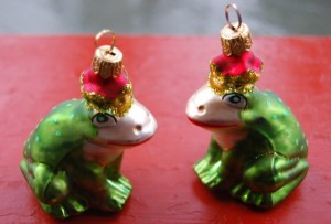 christmas-frogs